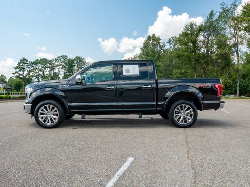 Used 2015 Ford F150 Lariat w/ Equipment Group 502A Luxury AWD/4WD image 8