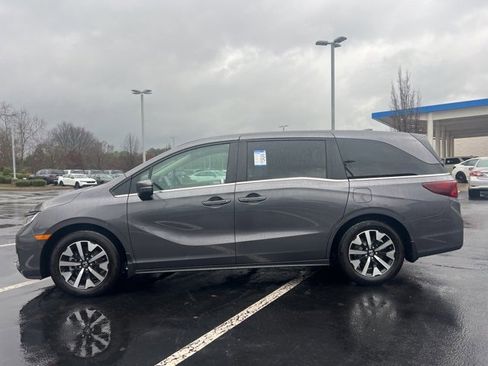 Certified 2026 Honda Odyssey EX-L image 10