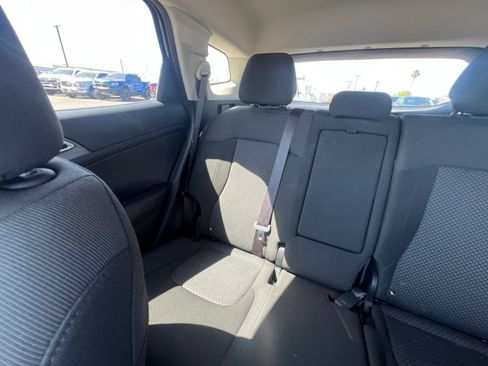 Used 2025 Kia Sportage LX FWD image 39