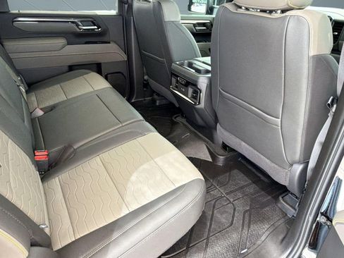 Certified 2026 Chevrolet Silverado 2500 ZR2 AWD/4WD image 30