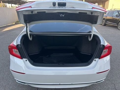 Used 2018 Honda Accord EX-L image 26