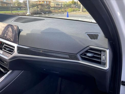 Used 2020 BMW 330i Sedan w/ Convenience Package image 17