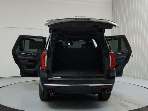 Used 2024 GMC Yukon Denali RWD image 14