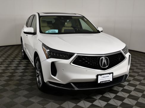 Certified 2024 Acura RDX SH-AWD w/ Technology Package image 3