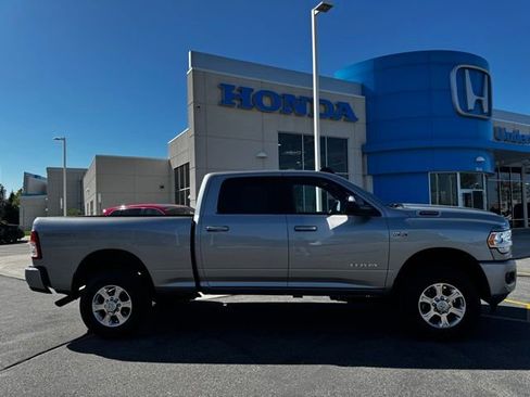Used 2022 RAM 2500 Big Horn w/ Level A Equipment Group AWD/4WD image 4