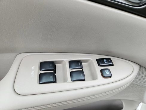 Used 2002 Lexus ES 330 image 14