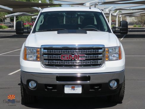 Used 2013 GMC Sierra 2500 SLT w/ SLT Convenience Package AWD/4WD image 29
