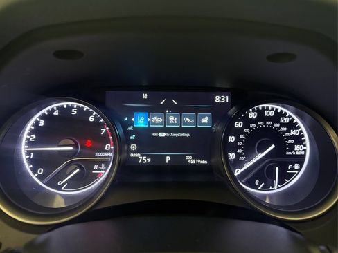 Used 2022 Toyota Camry SE AWD/4WD image 36