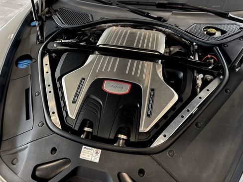 Used 2019 Porsche Panamera GTS image 37