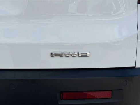 Used 2021 GMC Acadia SLT w/ Technology Package image 12