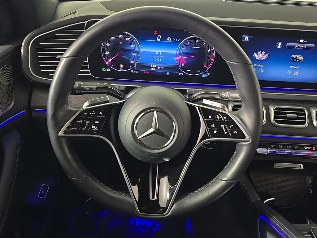 Used 2025 Mercedes-Benz GLS 450 4MATIC image 31