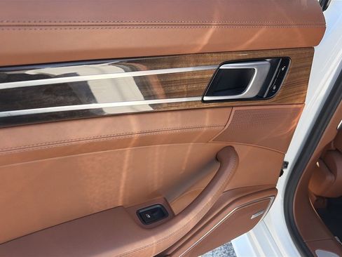 Used 2018 Porsche Panamera Turbo w/ Premium Package Plus image 16