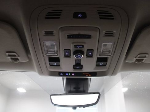 Used 2021 GMC Yukon Denali w/ Denali Ultimate Package AWD/4WD image 44