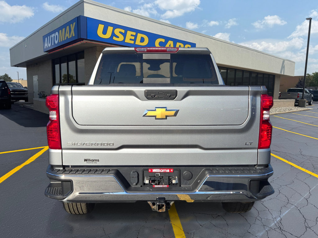 Used 2024 Chevrolet Silverado 1500 LT w/ Convenience Package II AWD/4WD image 6