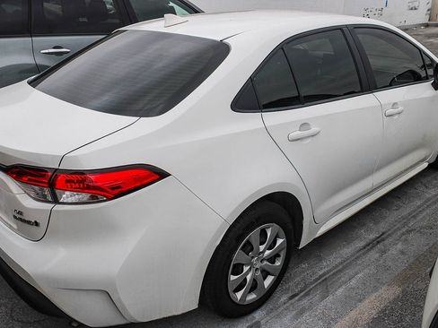 Used 2024 Toyota Corolla LE FWD image 14