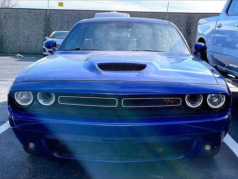 Used 2019 Dodge Challenger R/T w/ Plus Package image 1