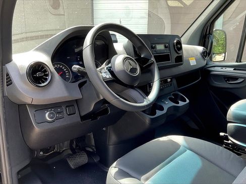 New 2025 Mercedes-Benz Sprinter 3500 image 5