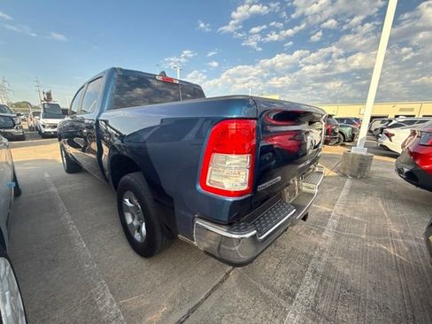 Used 2023 RAM 1500 Big Horn AWD/4WD image 8