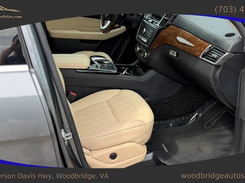 Used 2018 Mercedes-Benz GLS 450 4MATIC image 16