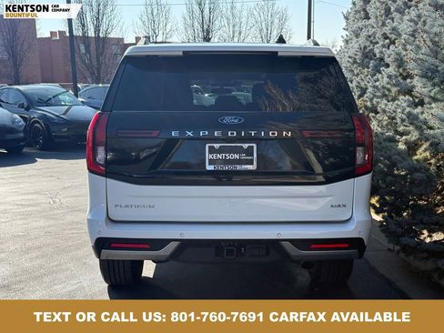Used 2025 Ford Expedition Max Platinum AWD/4WD image 7