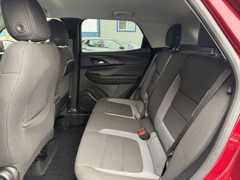 Used 2025 Chevrolet TrailBlazer LT image 23