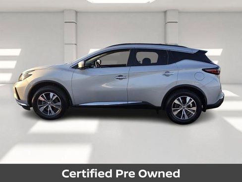 Used 2019 Nissan Murano SV FWD image 2