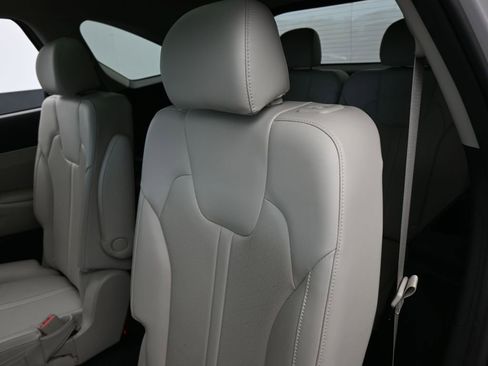 Used 2023 Kia Sorento X-Line EX image 33