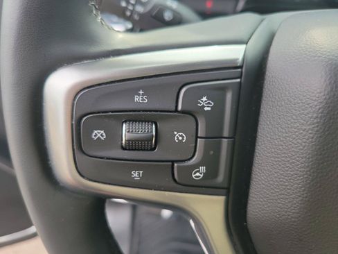 Used 2024 Chevrolet Silverado 1500 LT AWD/4WD image 28