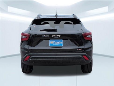 New 2026 Chevrolet Trax RS w/ Driver Confidence Package FWD image 5