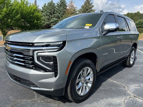 Used 2025 Chevrolet Tahoe Premier AWD/4WD image 73