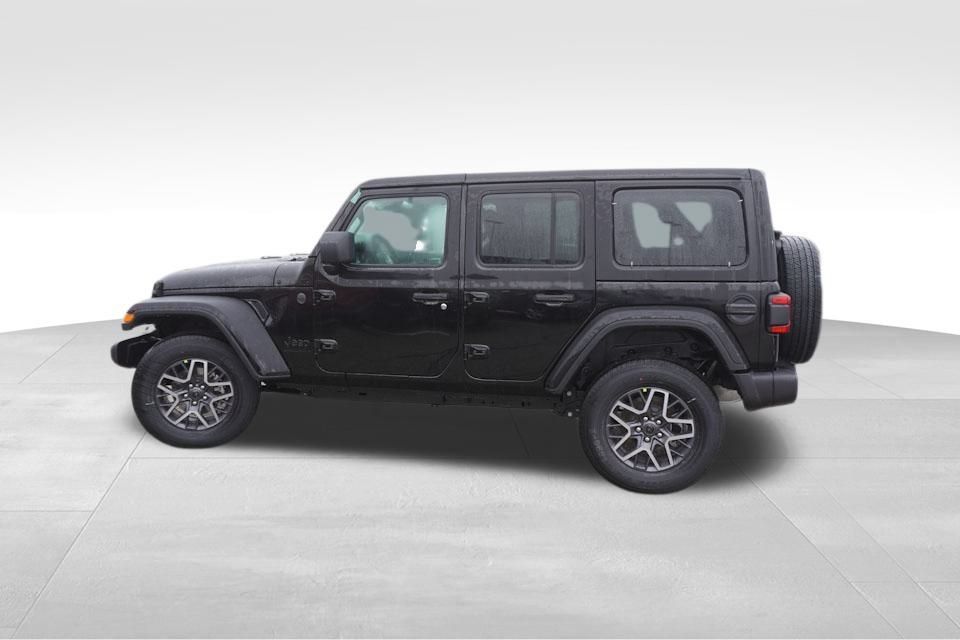 New 2025 Jeep Wrangler Unlimited Sahara w/ Safety Group AWD/4WD image 6