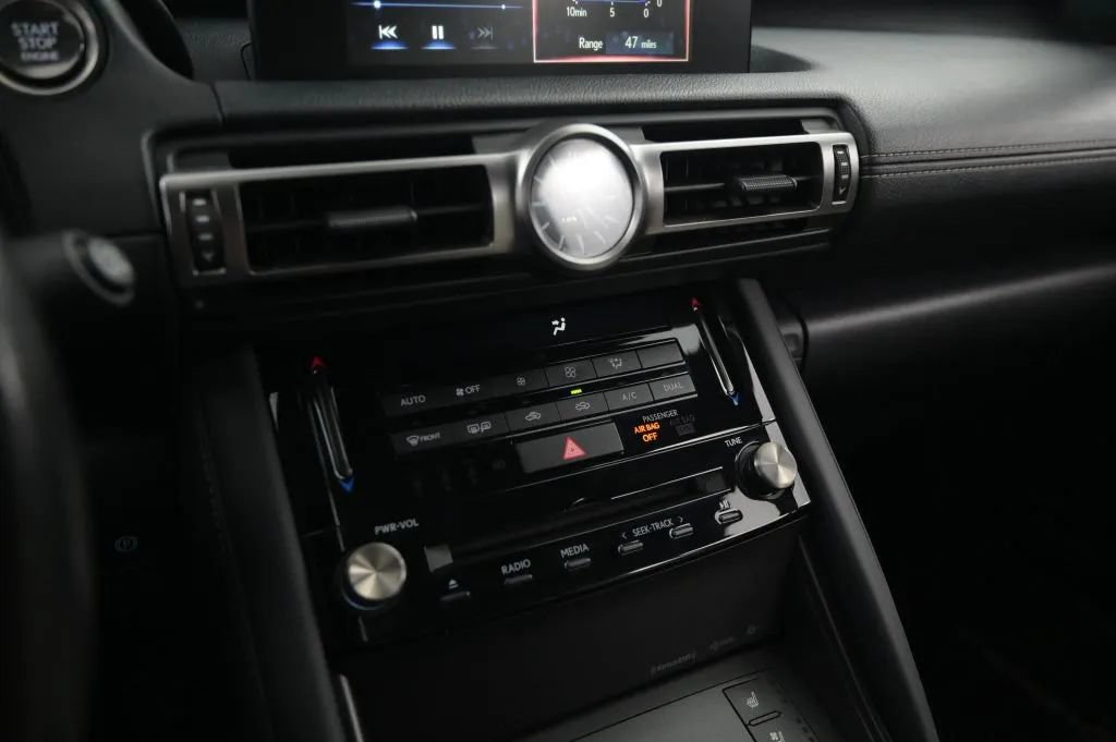 Used 2021 Lexus IS 350 F Sport w/ Accessory Package 2 AWD/4WD image 28