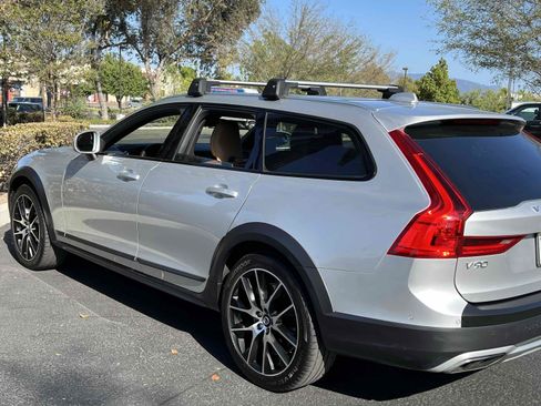 Used 2020 Volvo V90 T6 Cross Country AWD/4WD image 42