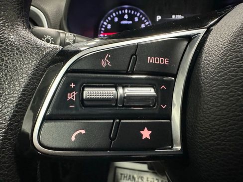 Used 2024 Kia Forte LXS image 18