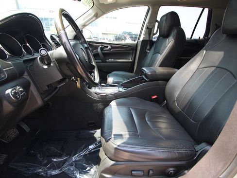 Used 2017 Buick Enclave Leather AWD/4WD image 6