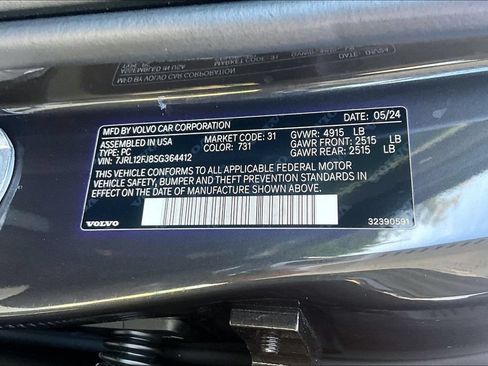 Used 2025 Volvo S60 B5 Core FWD image 47