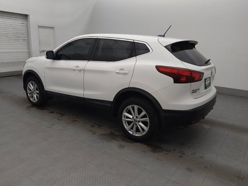 Used 2019 Nissan Rogue Sport S w/ Appearance Package image 3