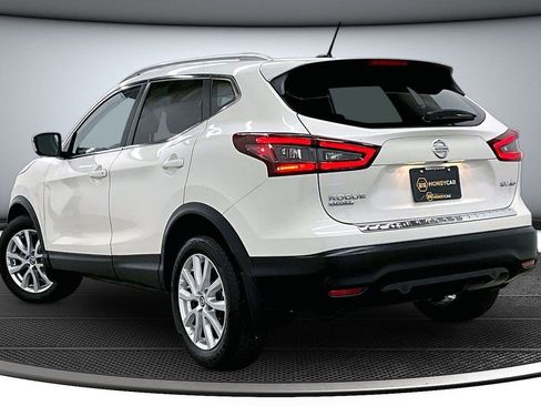 Used 2022 Nissan Rogue Sport SV AWD/4WD image 4