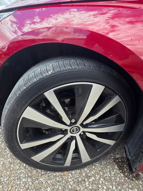 Used 2020 Nissan Altima 2.0 SR FWD image 18