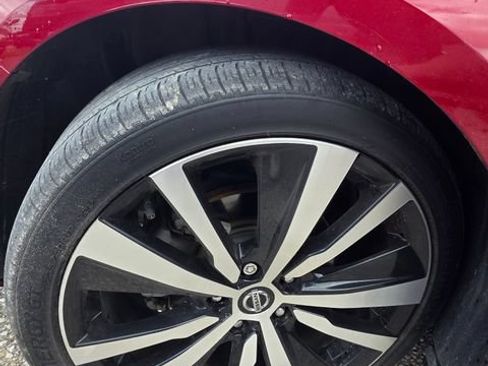 Used 2020 Nissan Altima 2.0 SR FWD image 18