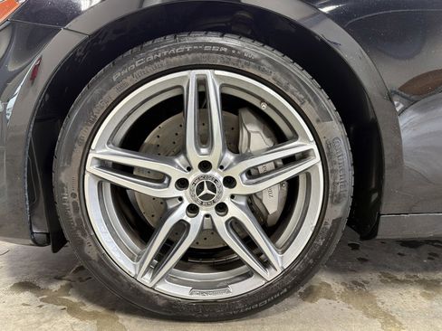 Used 2019 Mercedes-Benz E 300 4MATIC image 15