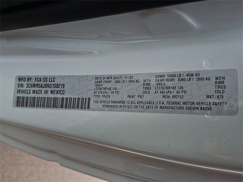 Used 2024 RAM 2500 Tradesman w/ Chrome Appearance Group image 25