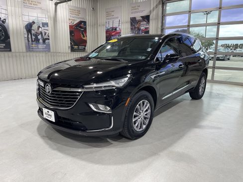 Used 2023 Buick Enclave Premium AWD/4WD image 4