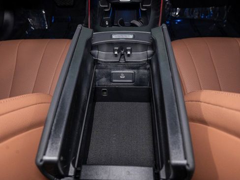 New 2026 Mercedes-Benz E 450 4MATIC Sedan image 24