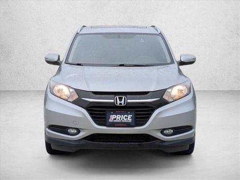 Used 2017 Honda HR-V EX-L image 2