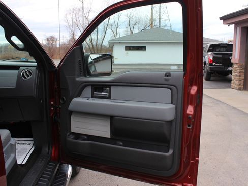 Used 2014 Ford F150 XLT w/ Equipment Group 302A Luxury image 32