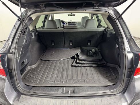 Used 2019 Subaru Outback 2.5i Limited image 14
