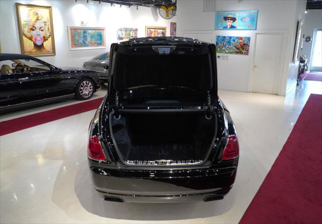 Used 2017 Rolls-Royce Ghost RWD image 30
