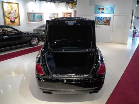 Used 2017 Rolls-Royce Ghost RWD image 30