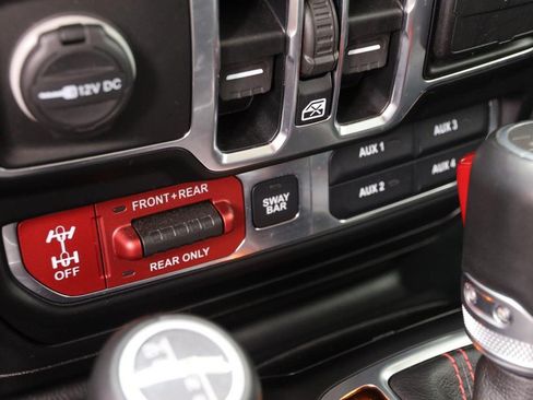 Used 2020 Jeep Wrangler Unlimited Rubicon AWD/4WD image 19